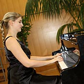 Pianistin Christine Riegler