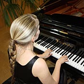 Pianistin Christine Riegler